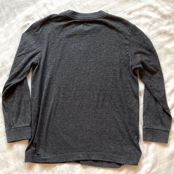 Tom & Jerry Long Sleeve T-Shirt, Basketball, Old Navy Collectabilitees, Small - Picture 4 of 5